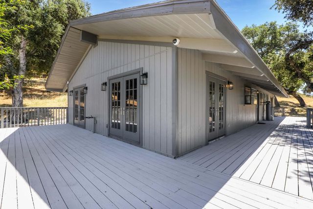 19235 Cachagua Road, Carmel Valley, CA 93924