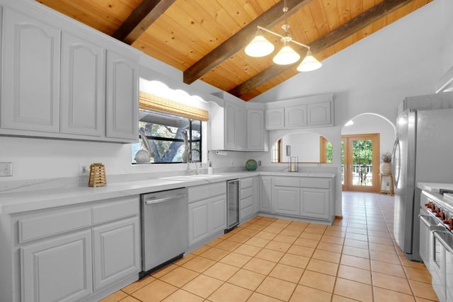 19235 Cachagua Road, Carmel Valley, CA 93924