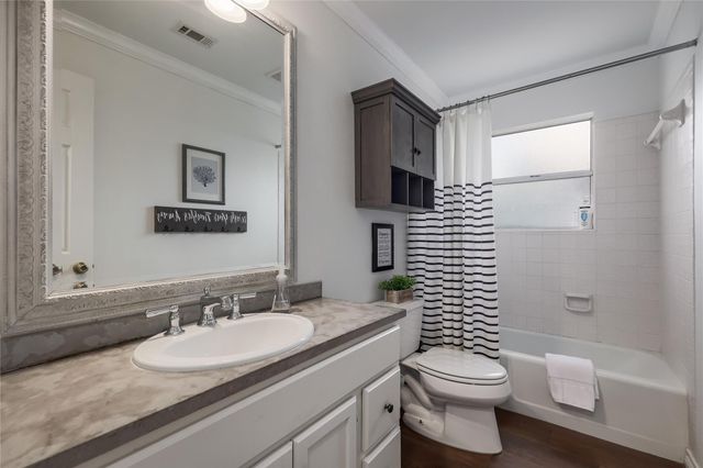 525 Ellen Williams LOOP, Kingsland, TX 78639