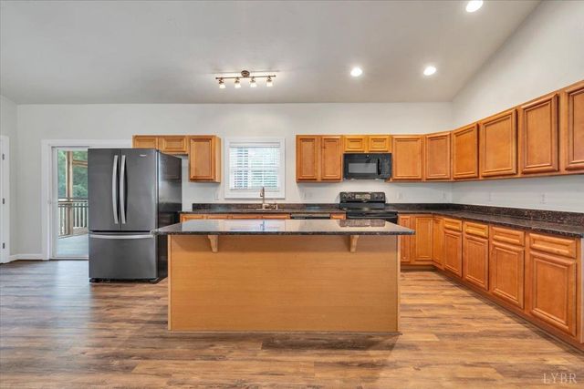 2677 Tolers Ferry Rd, Huddleston, VA 24104