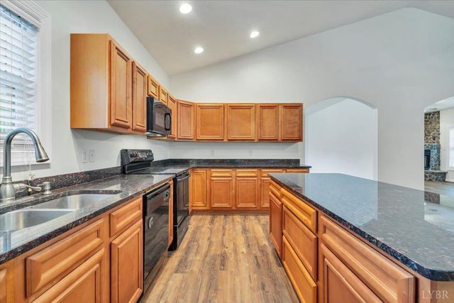 2677 Tolers Ferry Rd, Huddleston, VA 24104