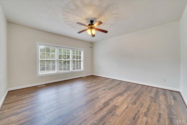 2677 Tolers Ferry Rd, Huddleston, VA 24104