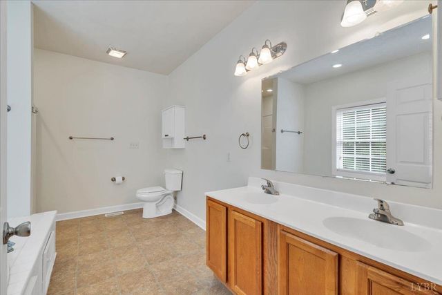 2677 Tolers Ferry Rd, Huddleston, VA 24104
