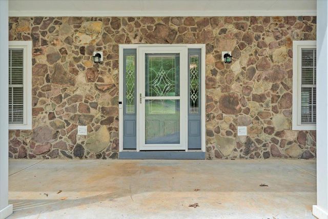 2677 Tolers Ferry Rd, Huddleston, VA 24104