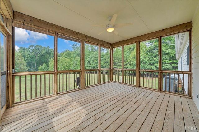 2677 Tolers Ferry Rd, Huddleston, VA 24104