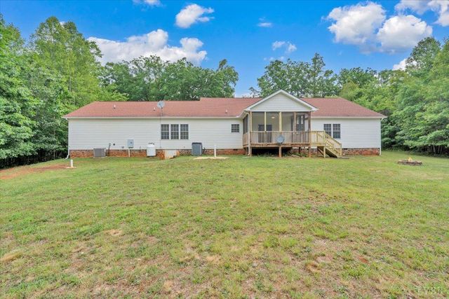 2677 Tolers Ferry Rd, Huddleston, VA 24104