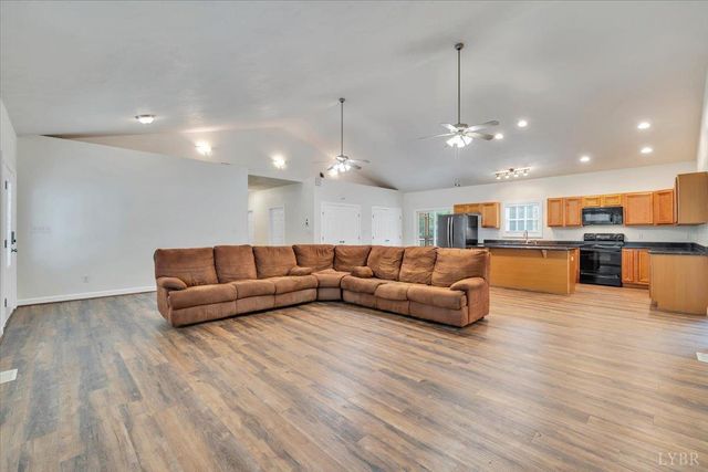 2677 Tolers Ferry Rd, Huddleston, VA 24104