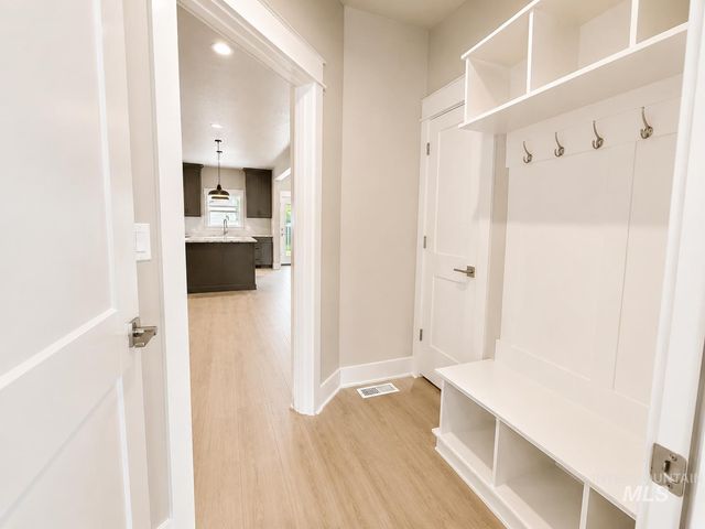 11649 W Endsley Ln, Star, ID 83669
