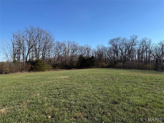 18504 Wagon Wheel Trail, Warrenton, MO 63383
