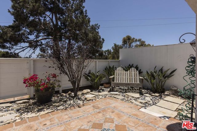 28711 PACIFIC COAST Highway 30, Malibu, CA 90265