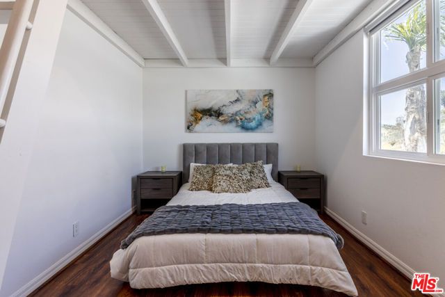 28711 PACIFIC COAST Highway 30, Malibu, CA 90265
