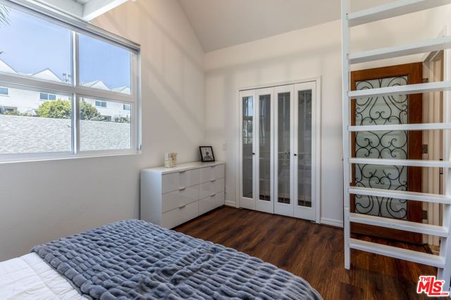 28711 PACIFIC COAST Highway 30, Malibu, CA 90265