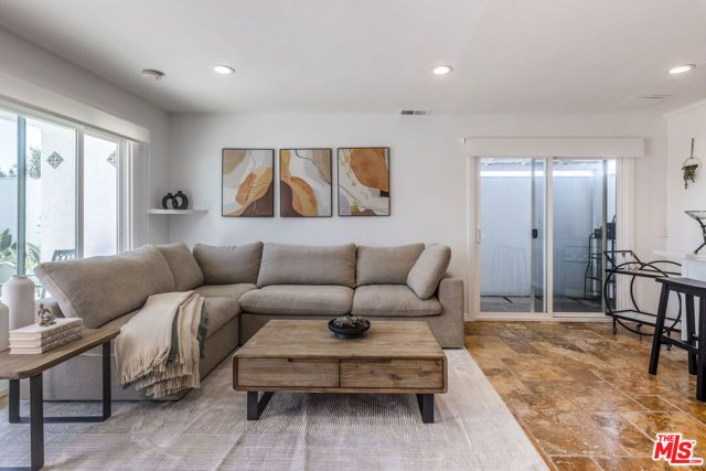 28711 PACIFIC COAST Highway 30, Malibu, CA 90265