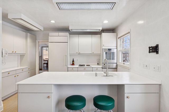 1197 Como Boulevard W, Saint Paul, MN 55103