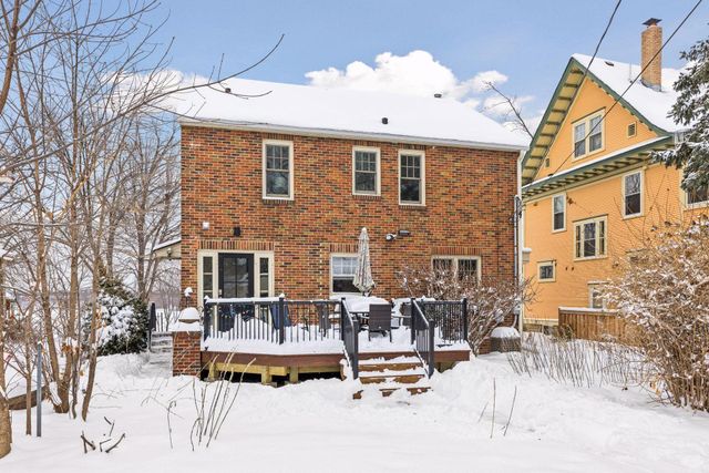 1197 Como Boulevard W, Saint Paul, MN 55103