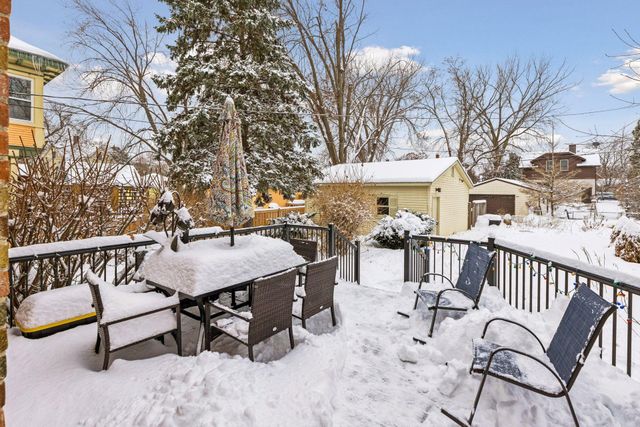 1197 Como Boulevard W, Saint Paul, MN 55103