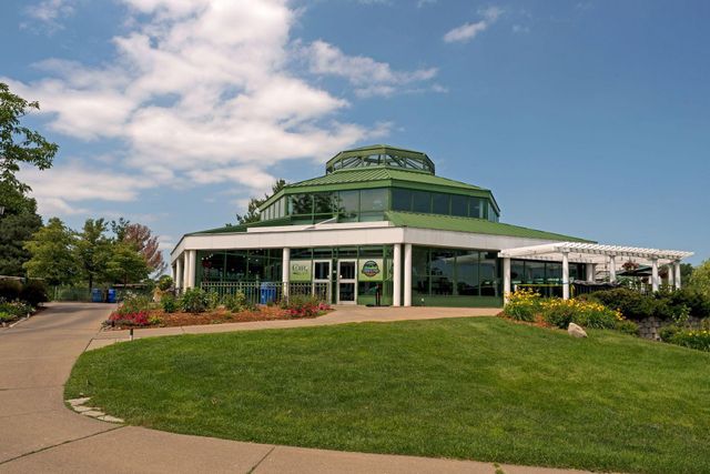 1197 Como Boulevard W, Saint Paul, MN 55103