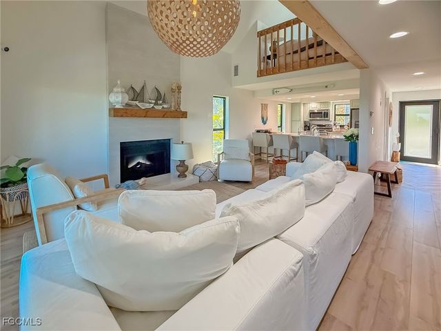 4490 Harbor Bend DR, Upper Captiva, FL 33924