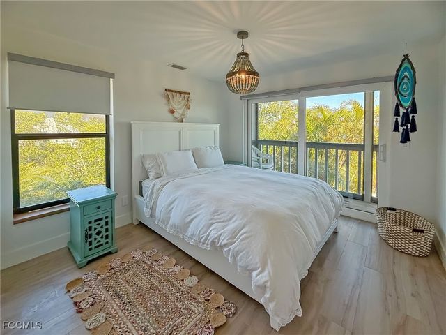 4490 Harbor Bend DR, Upper Captiva, FL 33924