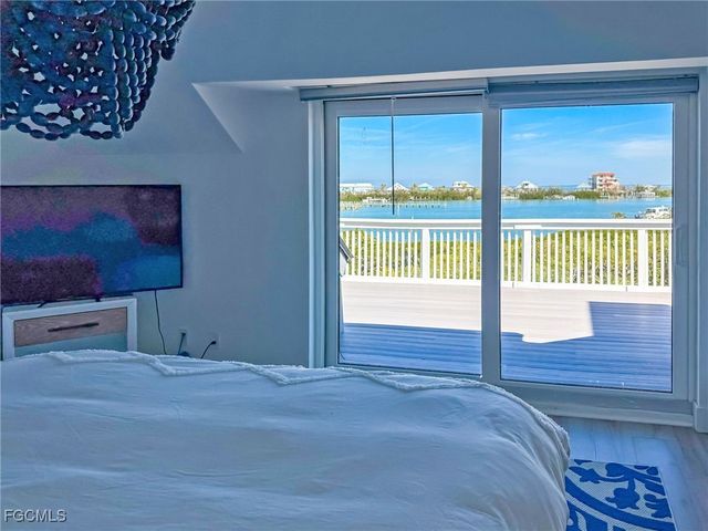 4490 Harbor Bend DR, Upper Captiva, FL 33924