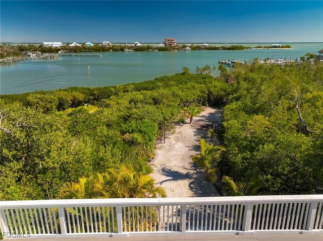 4490 Harbor Bend DR, Upper Captiva, FL 33924