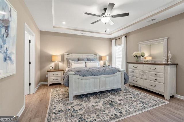 172 Red Oak Lane, Calhoun, GA 30701