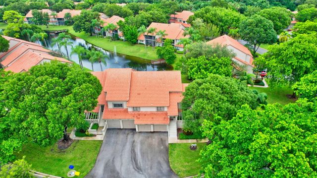 5731 Coach House Circle A, Boca Raton, FL 33486
