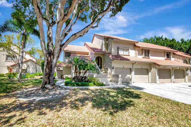 5731 Coach House Circle A, Boca Raton, FL 33486