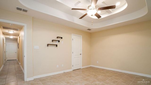 500 Central Park Street, Edinburg, TX 78541