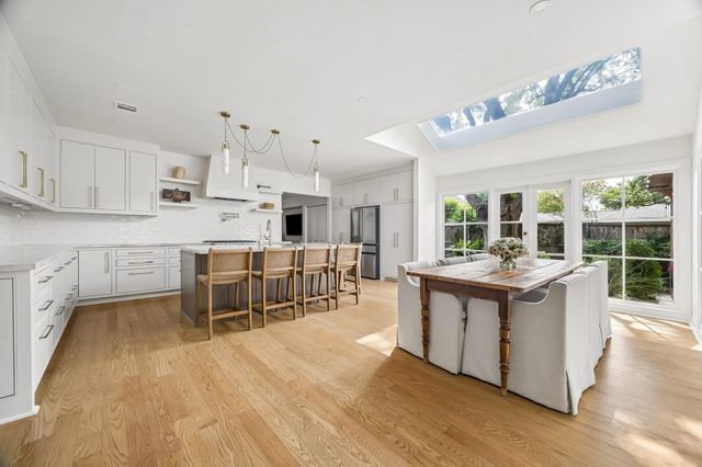 6147 Ella Lee Lane, Houston, TX 77057