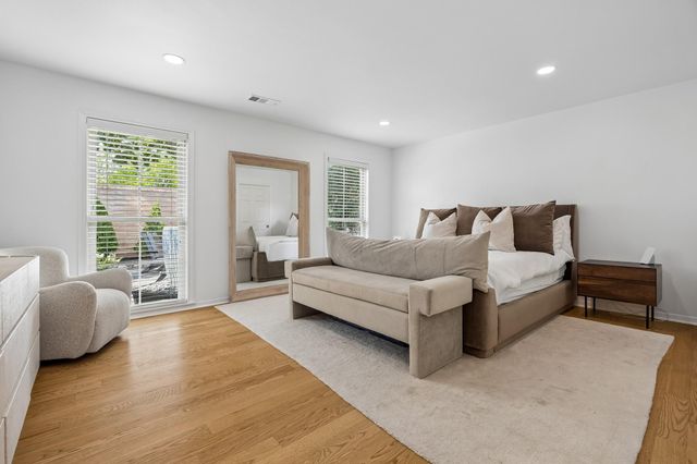 6147 Ella Lee Lane, Houston, TX 77057