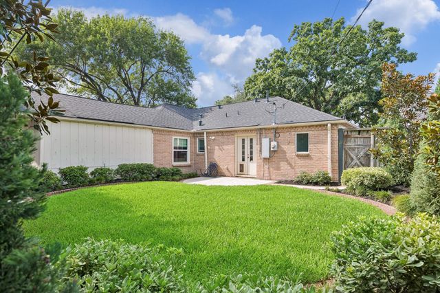 6147 Ella Lee Lane, Houston, TX 77057