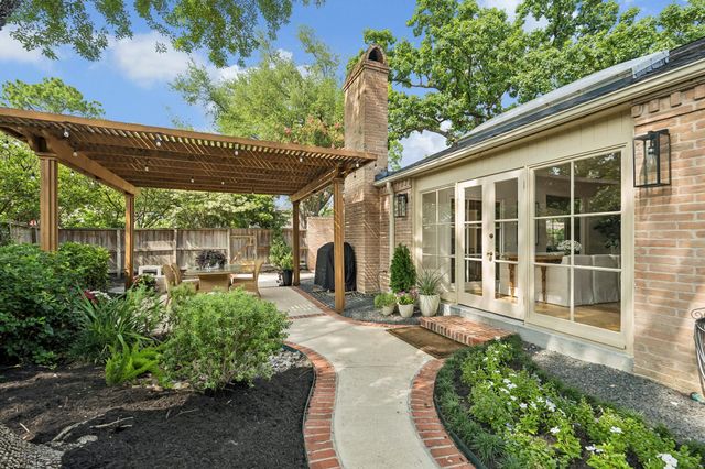 6147 Ella Lee Lane, Houston, TX 77057