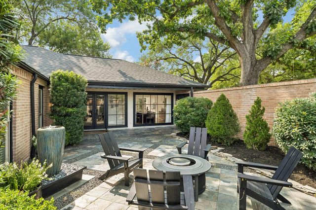 6147 Ella Lee Lane, Houston, TX 77057