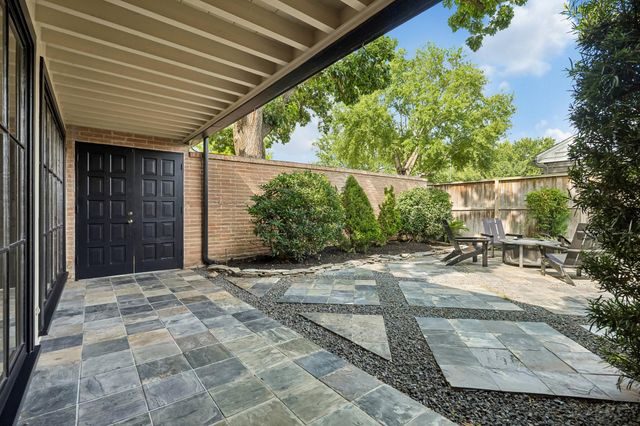 6147 Ella Lee Lane, Houston, TX 77057