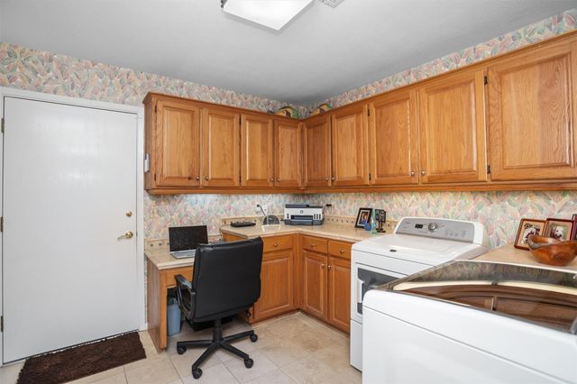 105 Innisbrook Drive, Lufkin, TX 75901