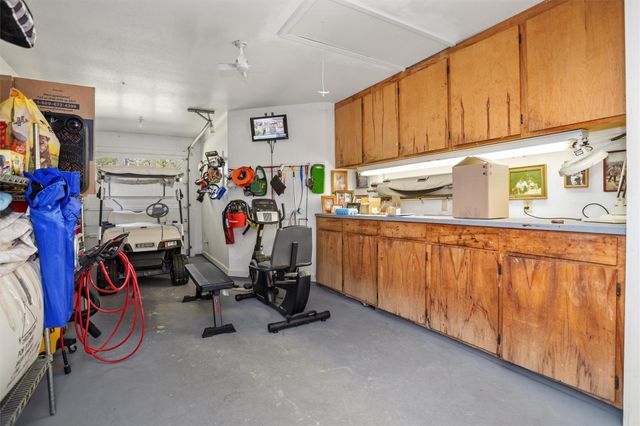 105 Innisbrook Drive, Lufkin, TX 75901