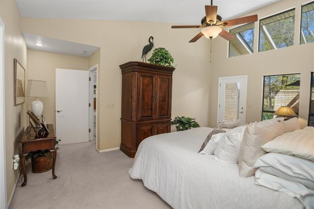 105 Innisbrook Drive, Lufkin, TX 75901