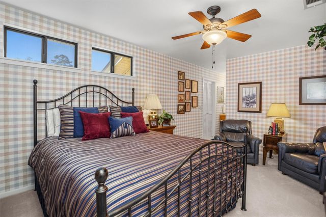 105 Innisbrook Drive, Lufkin, TX 75901