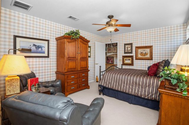 105 Innisbrook Drive, Lufkin, TX 75901