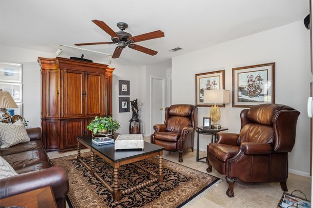 105 Innisbrook Drive, Lufkin, TX 75901