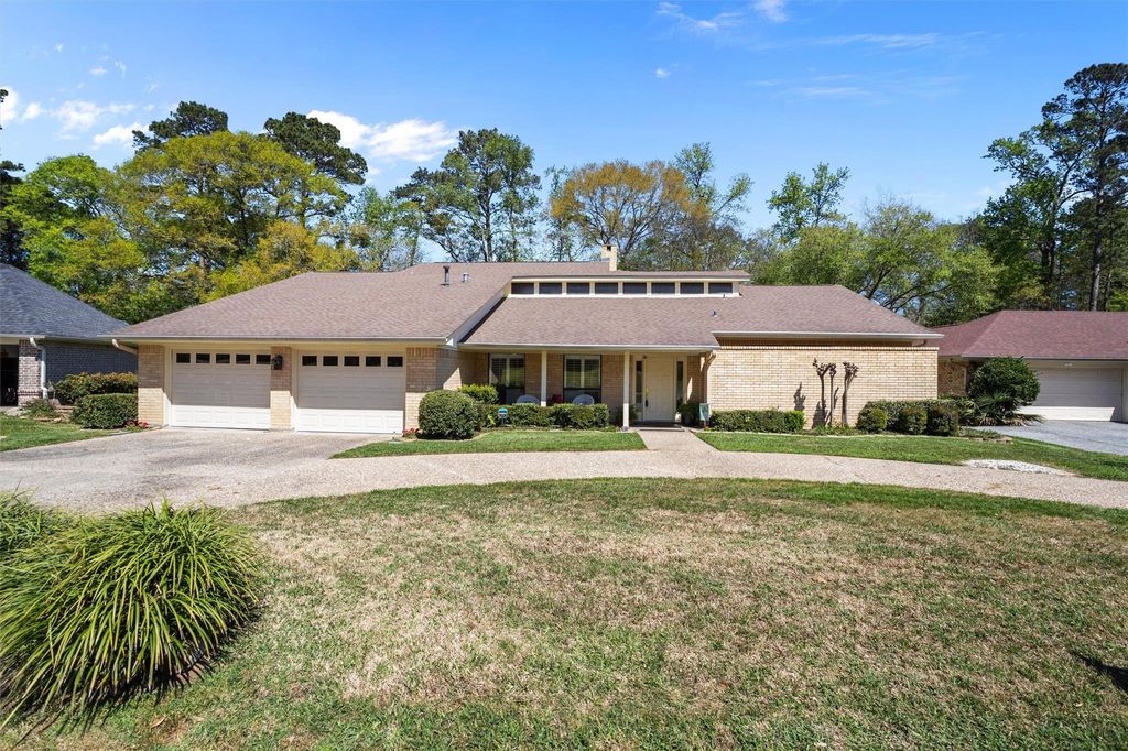 105 Innisbrook Drive, Lufkin, TX 75901