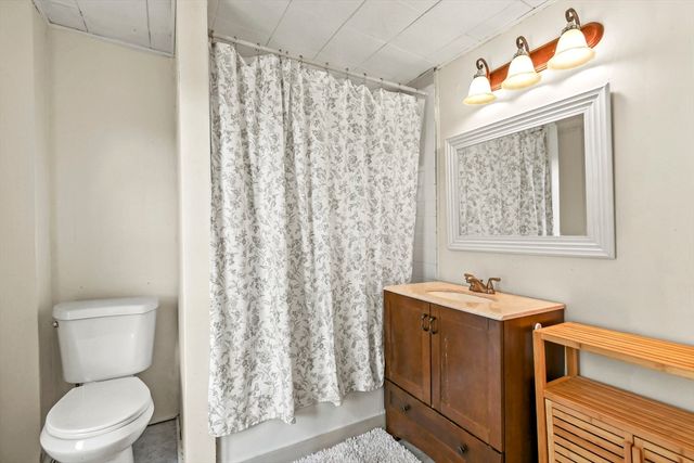 12 Boison St, Pittsfield, MA 01201