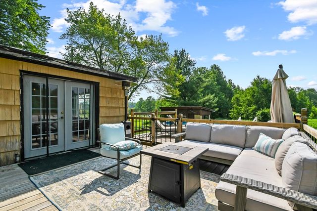 12 Boison St, Pittsfield, MA 01201