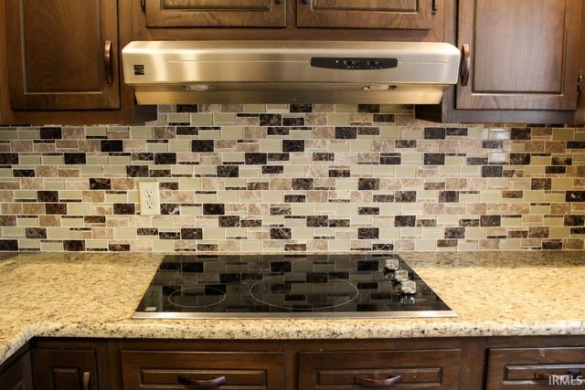 8729 Nicole Drive, Fort Wayne, IN 46806