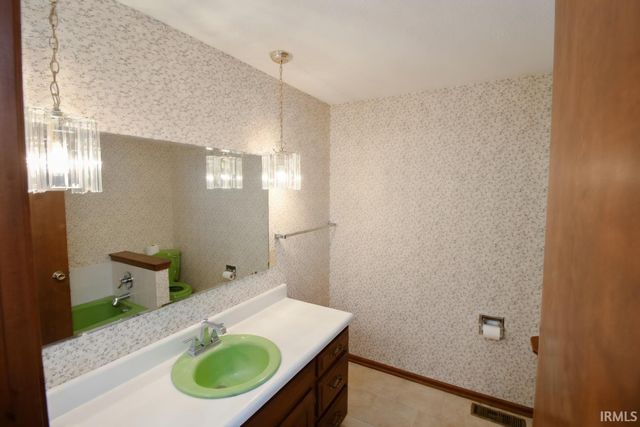 8729 Nicole Drive, Fort Wayne, IN 46806