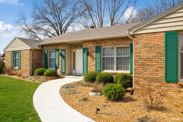 8729 Nicole Drive, Fort Wayne, IN 46806