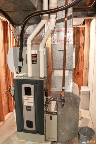 8729 Nicole Drive, Fort Wayne, IN 46806