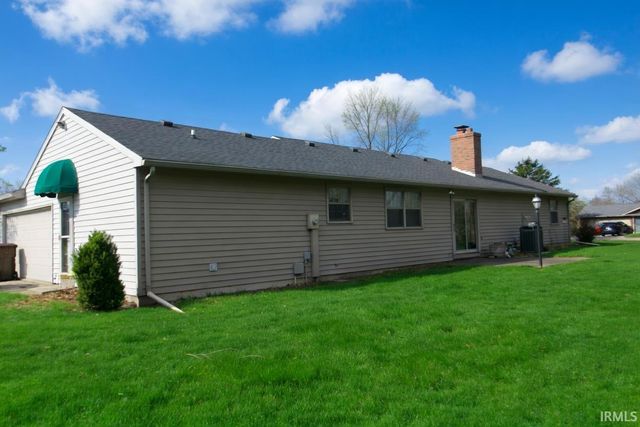 8729 Nicole Drive, Fort Wayne, IN 46806