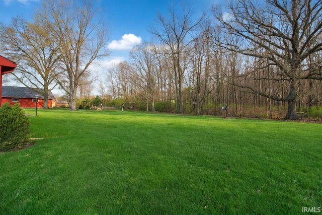 8729 Nicole Drive, Fort Wayne, IN 46806